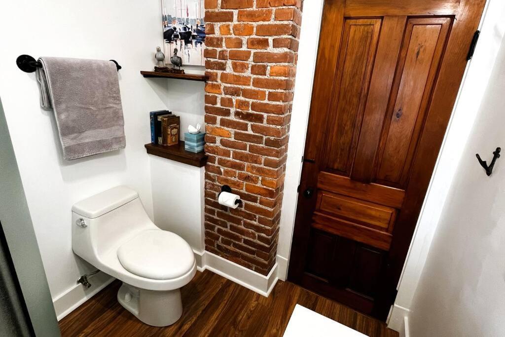 Fiesinger House - Private 3-Bd Unit In Historic Home, Downtown Sandusky Ngoại thất bức ảnh