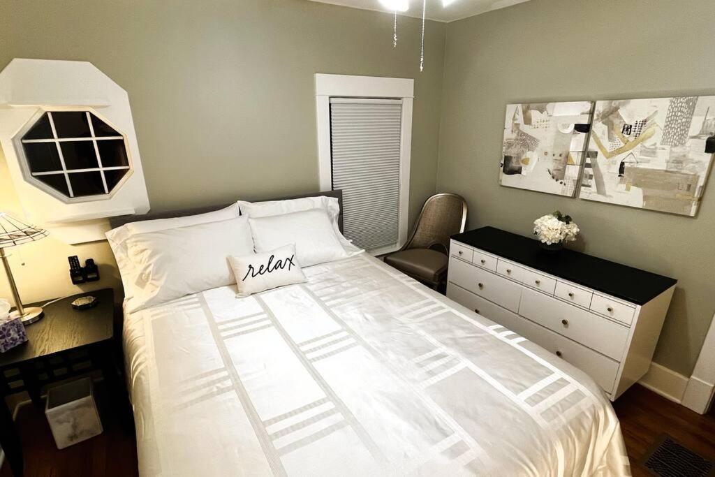 Fiesinger House - Private 3-Bd Unit In Historic Home, Downtown Sandusky Ngoại thất bức ảnh